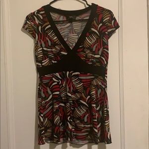 Women’s medium patterned blouse